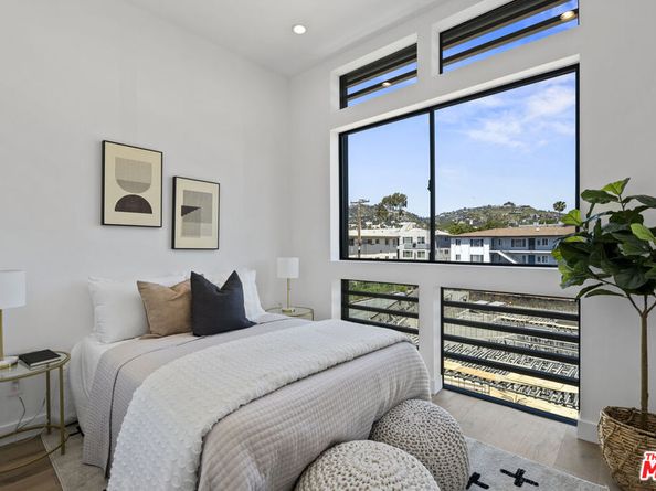 935 1/2 N Spaulding Avenue, West Hollywood CA 90046