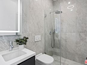 935 1/2 N Spaulding Avenue, West Hollywood CA 90046