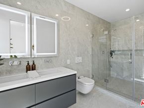 935 1/2 N Spaulding Avenue, West Hollywood CA 90046