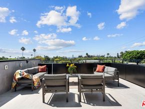 935 1/2 N Spaulding Avenue, West Hollywood CA 90046