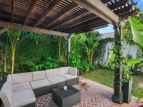 8816 David Avenue, Los Angeles CA 90034