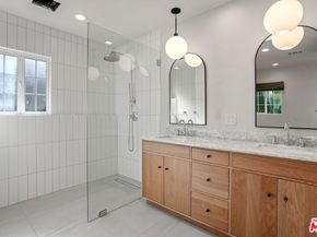 8816 David Avenue, Los Angeles CA 90034
