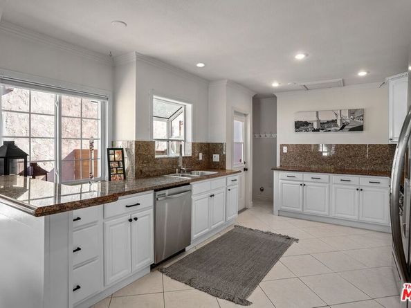 8816 David Avenue, Los Angeles CA 90034