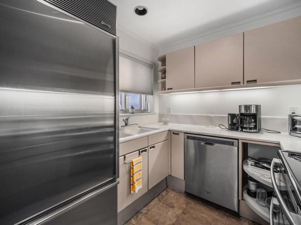 1039 Coast Blvd H, La Jolla CA 92037