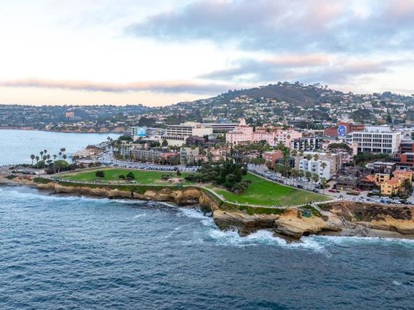 1039 Coast Blvd H, La Jolla CA 92037