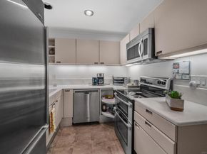 1039 Coast Blvd H, La Jolla CA 92037