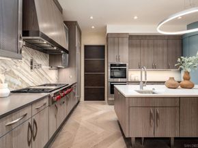 6005 La Jolla Scenic Dr S, La Jolla CA 92037