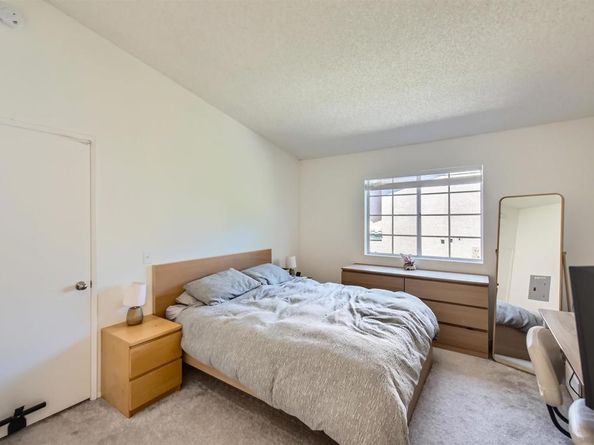 17161 Alva Rd 221, San Diego CA 92127