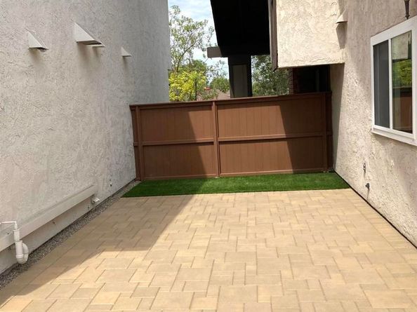 10706 Esmeraldas Dr, San Diego CA 92124