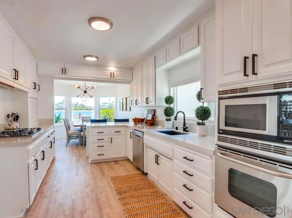 3291 Bayside Walk, San Diego CA 92109