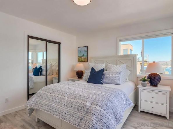 3291 Bayside Walk, San Diego CA 92109