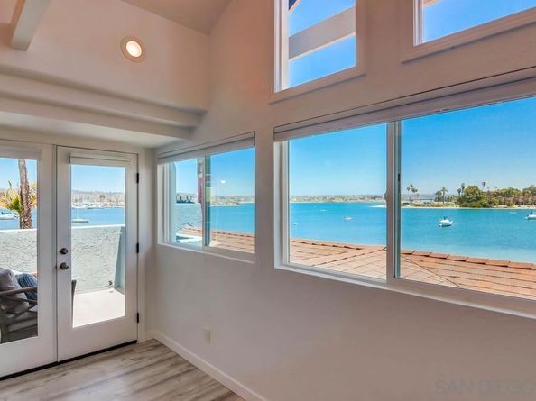 3291 Bayside Walk, San Diego CA 92109