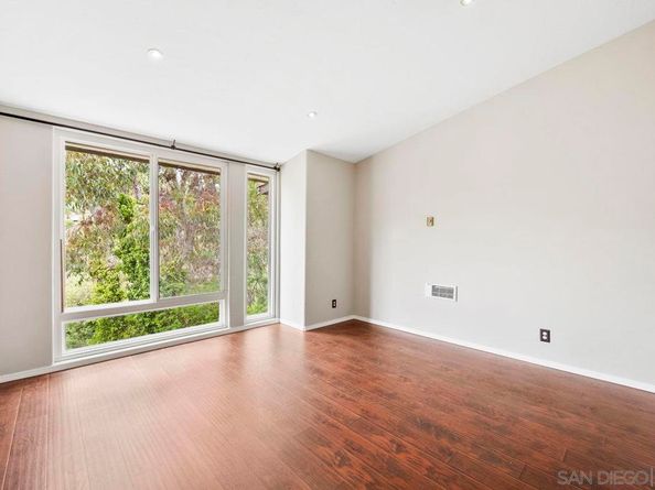 2402 Altisma Way G, Carlsbad CA 92009