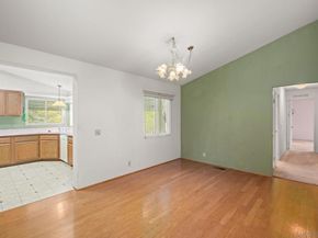 4465 Topaz Ln, Oceanside CA 92056