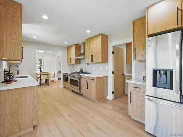 5460 Gilbert Dr, San Diego CA 92115