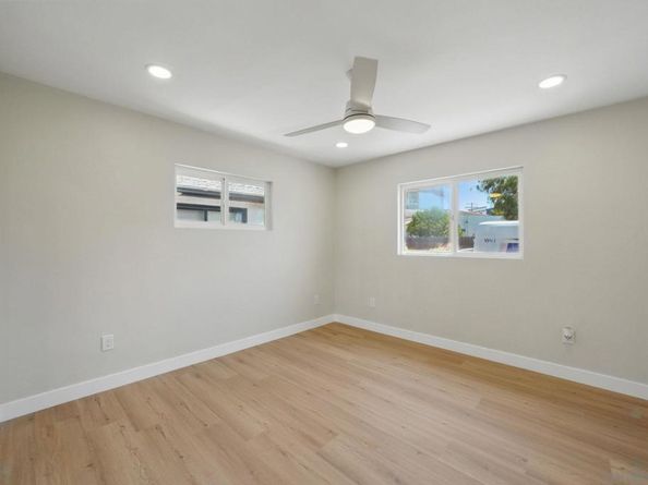 5460 Gilbert Dr, San Diego CA 92115