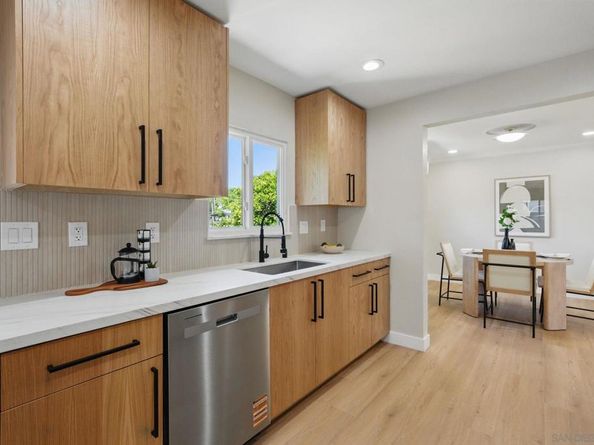 5460 Gilbert Dr, San Diego CA 92115