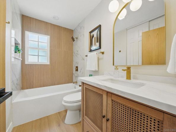 5460 Gilbert Dr, San Diego CA 92115