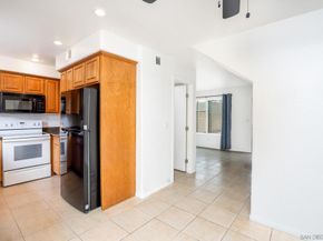 486 S Anza St, El Cajon CA 92020
