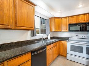 486 S Anza St, El Cajon CA 92020