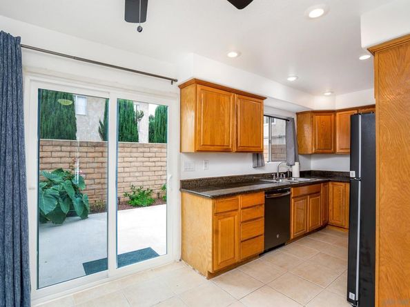 486 S Anza St, El Cajon CA 92020