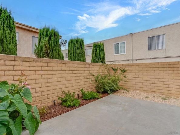 486 S Anza St, El Cajon CA 92020