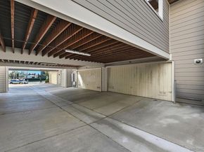 9270 Towne Centre Dr 31, San Diego CA 92121