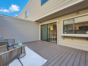 9270 Towne Centre Dr 31, San Diego CA 92121