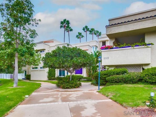 12122 Royal Birkdale Row 403, San Diego CA 92128