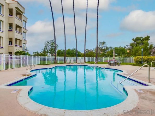 12122 Royal Birkdale Row 403, San Diego CA 92128