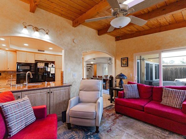 8128 Hillandale, San Diego CA 92120