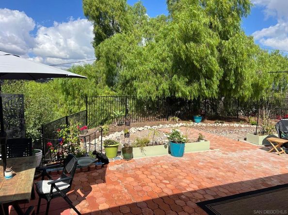 6431 6437 Madrone Avenue, San Diego CA 92114