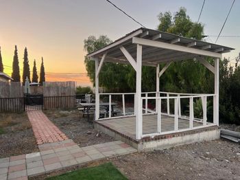 6431 6437 Madrone Avenue