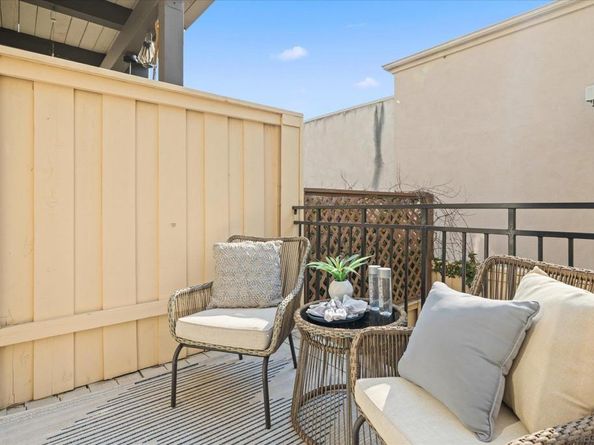 2270 6th Avenue, San Diego CA 92101