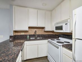 4600 Lamont 4130, San Diego CA 92109