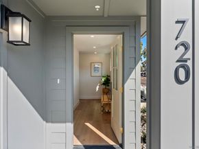 720 Nantasket Ct, San Diego CA 92109