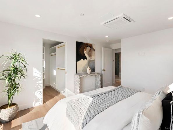 720 Nantasket Ct, San Diego CA 92109