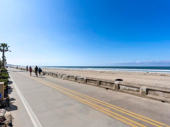 720 Nantasket Ct, San Diego CA 92109