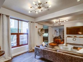 1150 J St 220, San Diego CA 92101