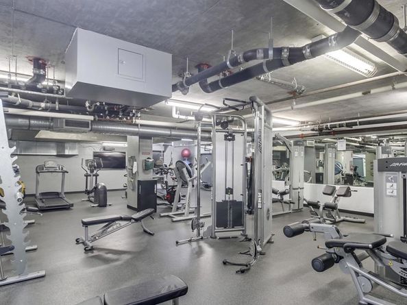 1150 J St 220, San Diego CA 92101
