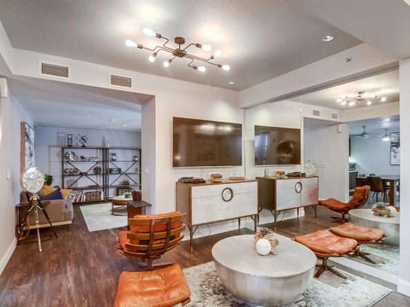 1150 J St 220, San Diego CA 92101