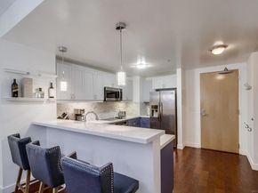 1150 J St 220, San Diego CA 92101