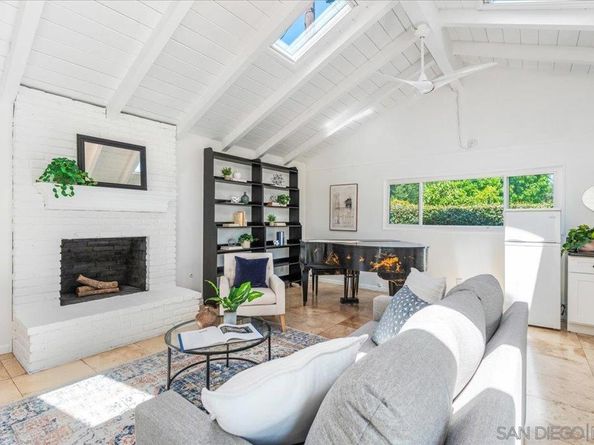 2602 N Louise, Santa Ana CA 92706