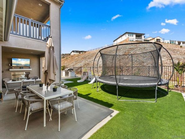 1567 Corte Botanicas, Chula Vista CA 91913