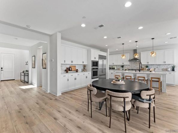 1567 Corte Botanicas, Chula Vista CA 91913