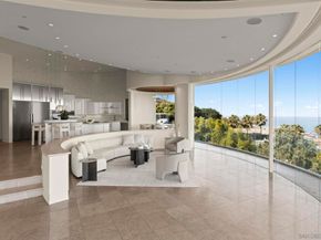 7455 Hillside Dr, La Jolla CA 92037