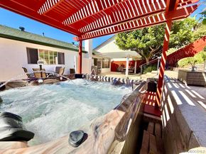 2767 Lancha St, San Diego CA 92111