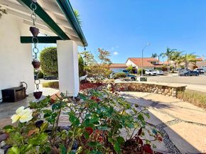 2767 Lancha St, San Diego CA 92111