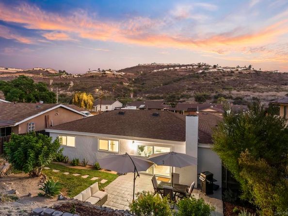 10452 Fairhill Dr, Spring Valley CA 91977