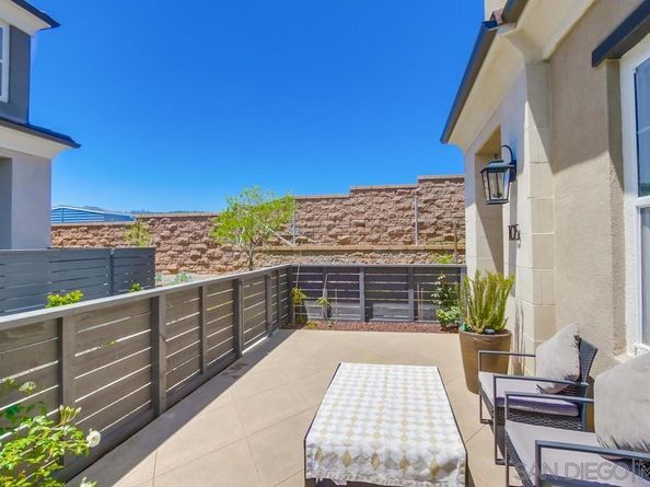 1205 Sunrise View 105, San Marcos CA 92078